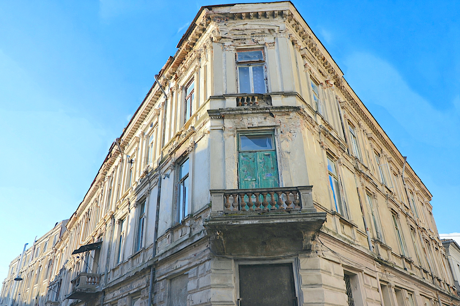 Clădire istorică – fost hotel emblematic în Centrul Istoric